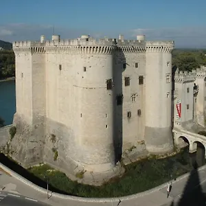 le-tarasconnais.fr-provencehotel.com/